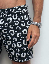 Load image into Gallery viewer, Pug