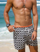 Load image into Gallery viewer, Spade (Copy) 18 09 25