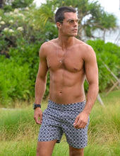 Load image into Gallery viewer, Geo Flower