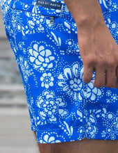 Load image into Gallery viewer, Floral