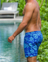 Load image into Gallery viewer, Floral