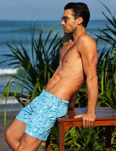 Load image into Gallery viewer, Triangles