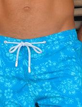 Load image into Gallery viewer, Floral