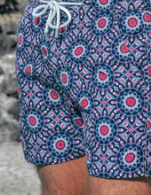 Load image into Gallery viewer, Intricate