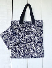 Load image into Gallery viewer, Triangles