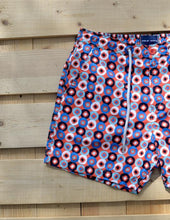 Load image into Gallery viewer, Square Circle