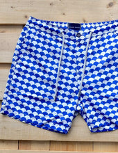 Load image into Gallery viewer, Scales