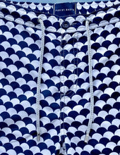 Load image into Gallery viewer, Scales