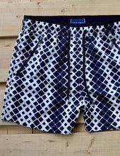 Load image into Gallery viewer, Squares