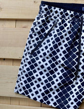 Load image into Gallery viewer, Squares