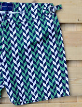 Load image into Gallery viewer, Tracks Small