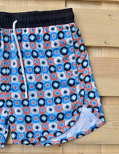 Load image into Gallery viewer, Square Circle