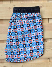 Load image into Gallery viewer, Square Circle