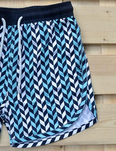 Load image into Gallery viewer, Tracks Small