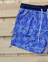 Load image into Gallery viewer, Roses