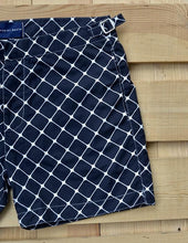 Load image into Gallery viewer, Squares