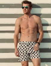 Load image into Gallery viewer, Diamond Star