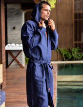 Load image into Gallery viewer, McGregor- Linen Robe
