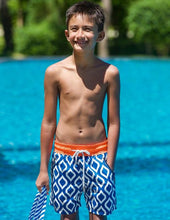 Load image into Gallery viewer, Spade
